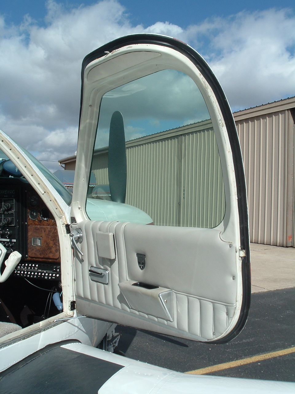 ADS-B127.jpg