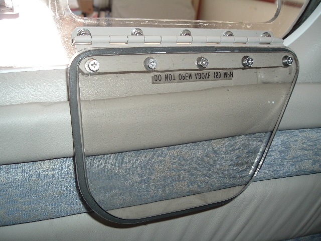 ADS-P302.jpg