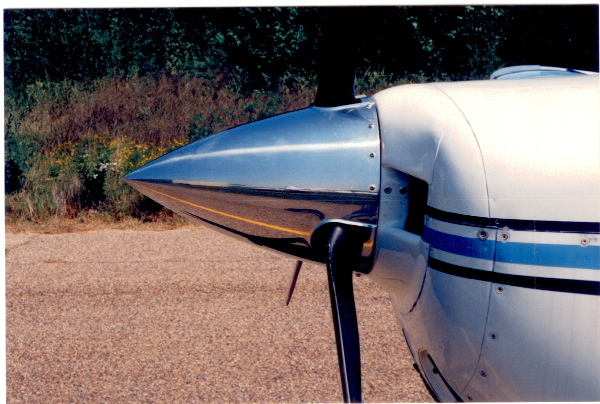 Mooney-McCauley_3-Blade_Spinner.jpg